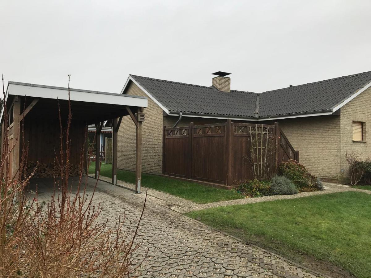 Gemuetliches Ferienhaus Hinterm Deich Nordstrand Buitenkant foto
